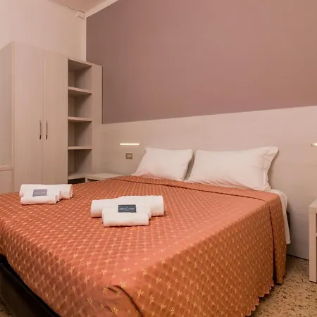 Lydia チェルヴィア